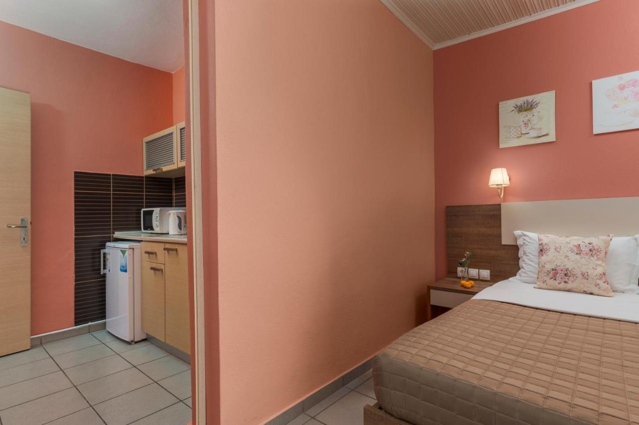 Ouzas Luxury Hotel Olympiaki Akti Bagian luar foto