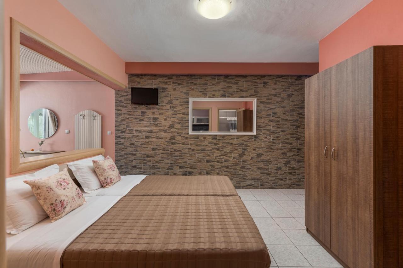 Ouzas Luxury Hotel Olympiaki Akti Bagian luar foto